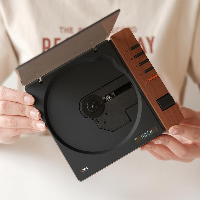 R300 CD Player Portable Bluetooth Desktop Retro CD Players for Home,Without Speakers, Rechargeble Battery Small Compact Vintage CD Player,Spdif Out,Brown