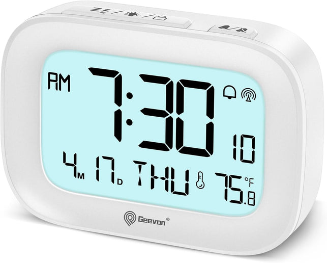 Geevon Small Digital Atomic Alarm Clock for Bedroom, Portable Battery Operated Travel Desk Clock for Heavy Sleepers, with 10S Backlight, Temperature, 3 Inch Display, White