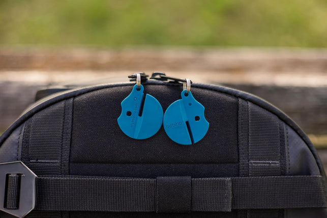 Bobino Zipper Clip | anti Theft Purse & Backpack Lock | anti Pickpocket | Travel Essentials | Purse and Backpack Safety | Travel Safety | 2 Pack Slate