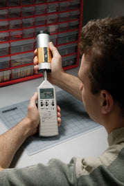 Extech 407730 Digital Sound Level Meter 40-130dB - The Gadget Collective