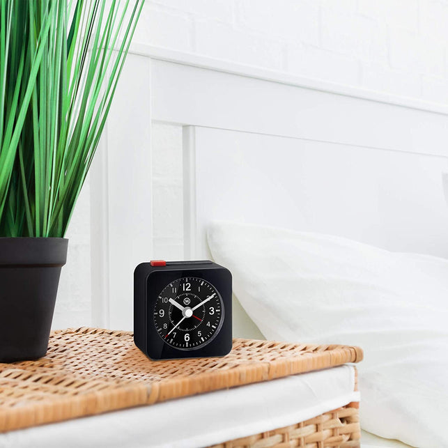 MARATHON Mini Non-Ticking Analog Alarm Clock with Auto Back Light and Snooze Function - The Gadget Collective